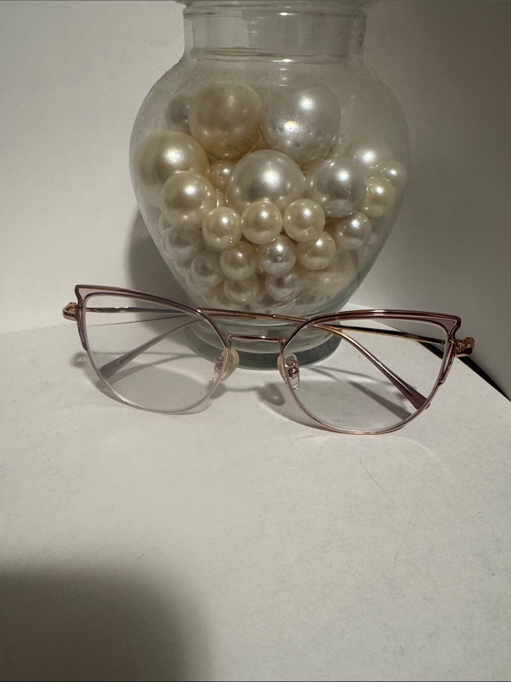 Stylish Rose Gold Cat-Eye Women’s Eyeglass Frames